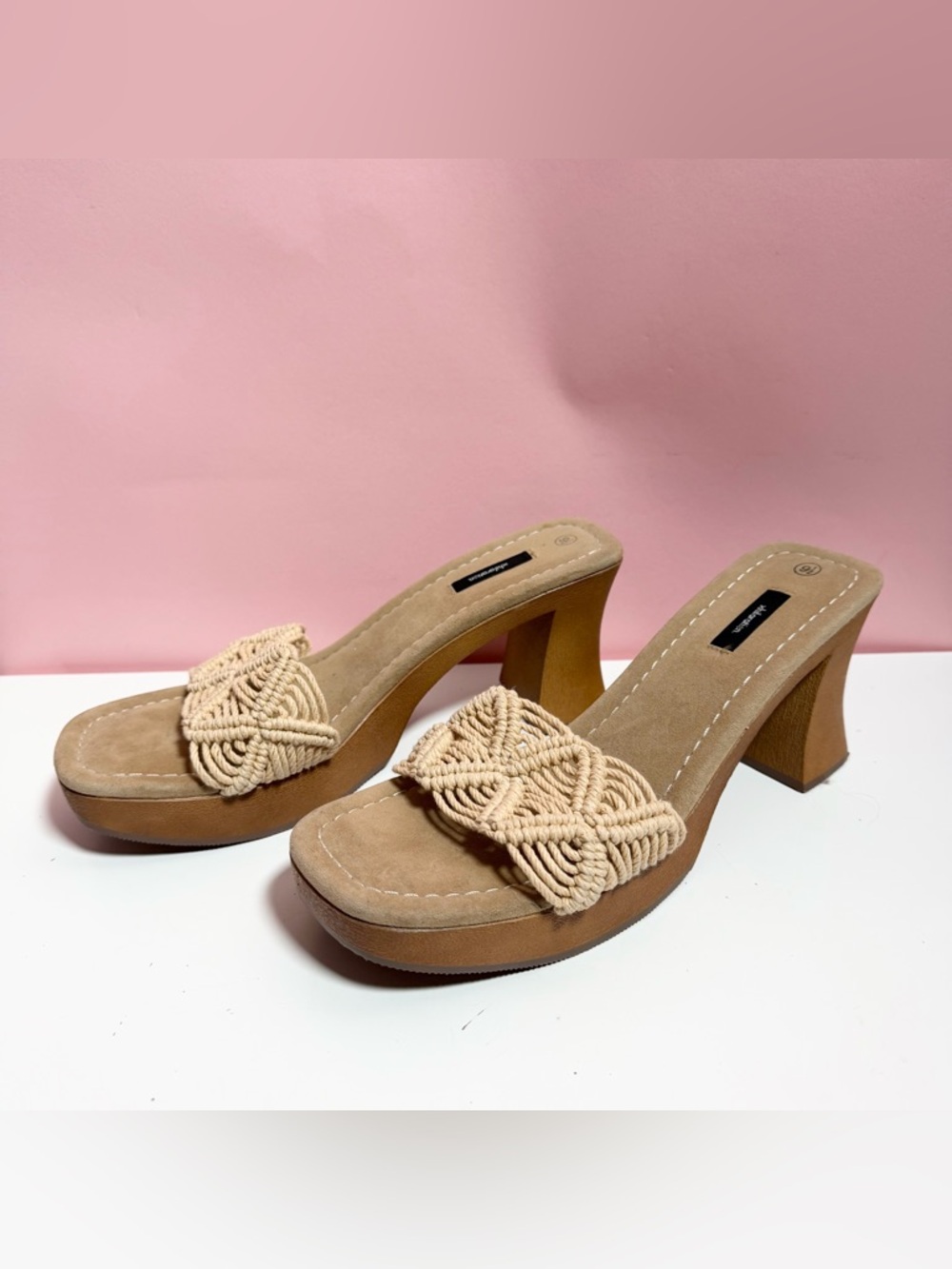 Vintage y2k Xhilaration  woven block heel platforms
